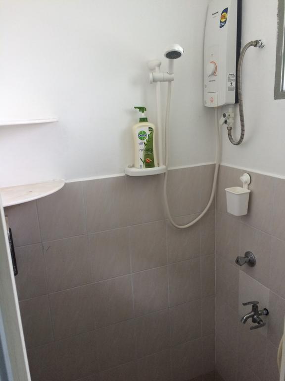 Inpenang Muslim Homestay Джордж Таун Стая снимка